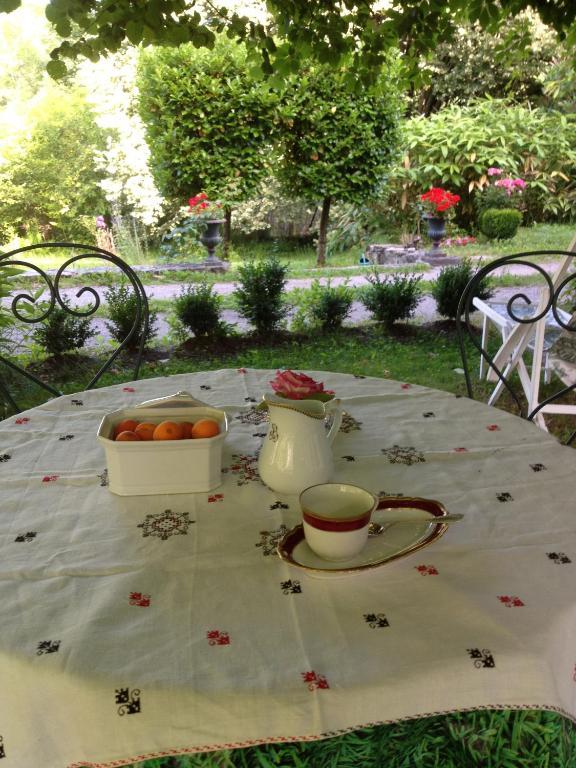 Bed and Breakfast Domaine De La Dame De Lauriere Solignac Екстер'єр фото